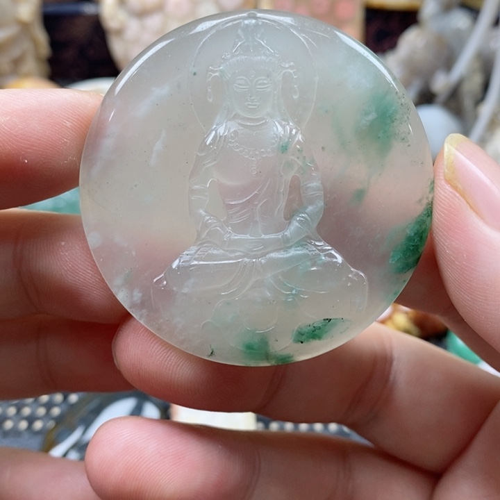 石英质玉颈饰未镶嵌