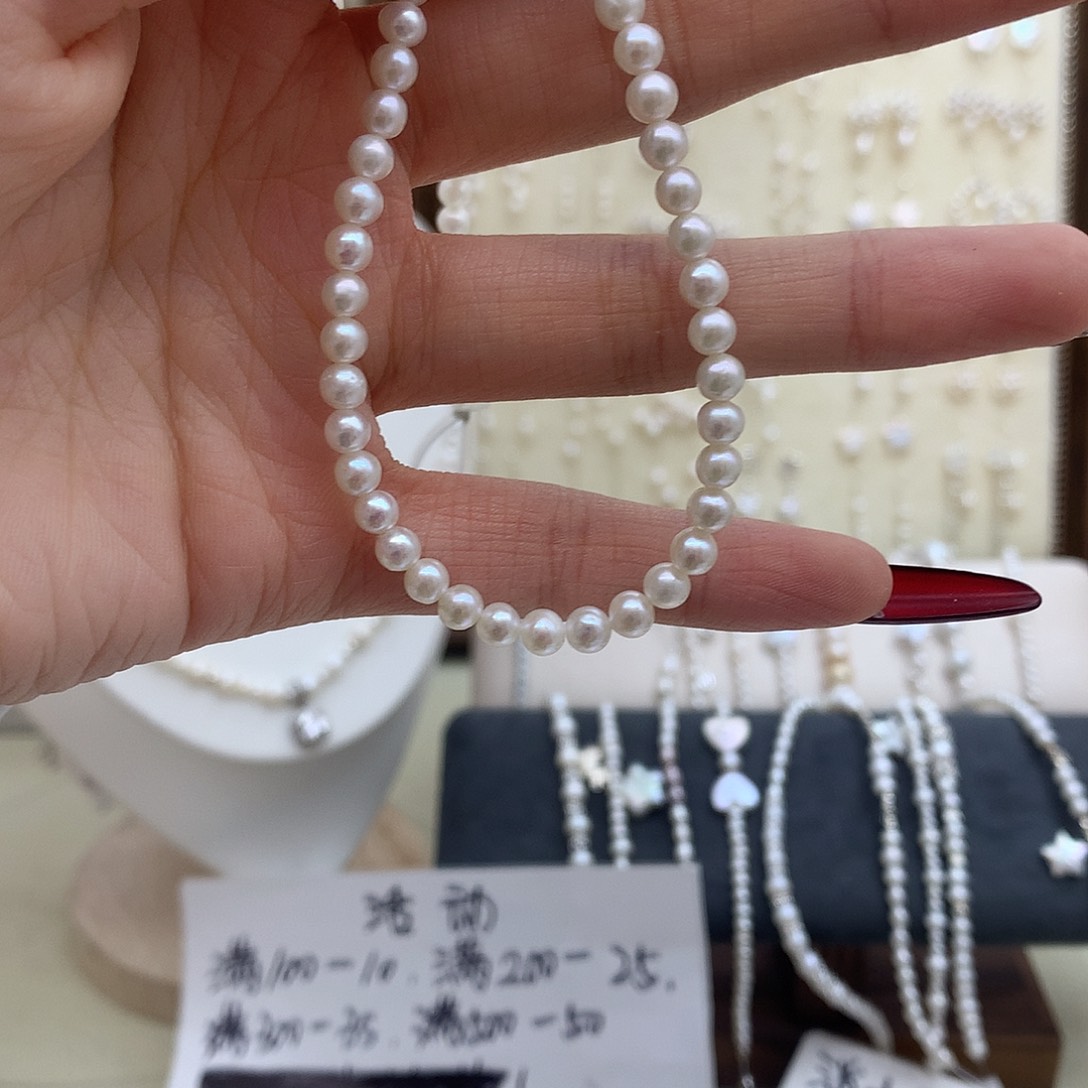 淡水珍珠未镶嵌耳饰