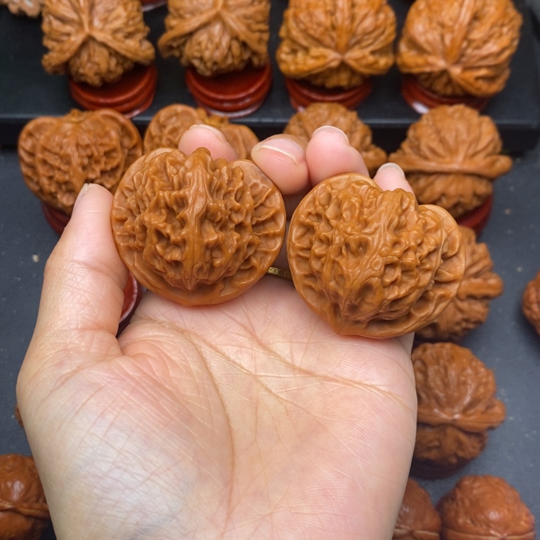 文玩核桃把件42宫灯