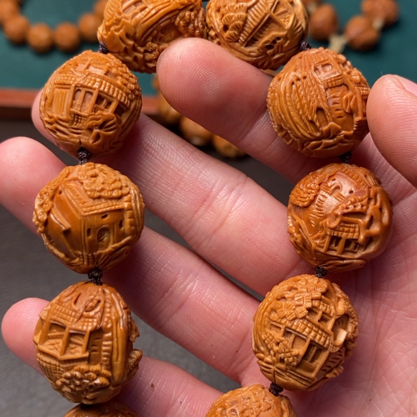 【闪购商品】橄榄核吊坠七**光橄榄核