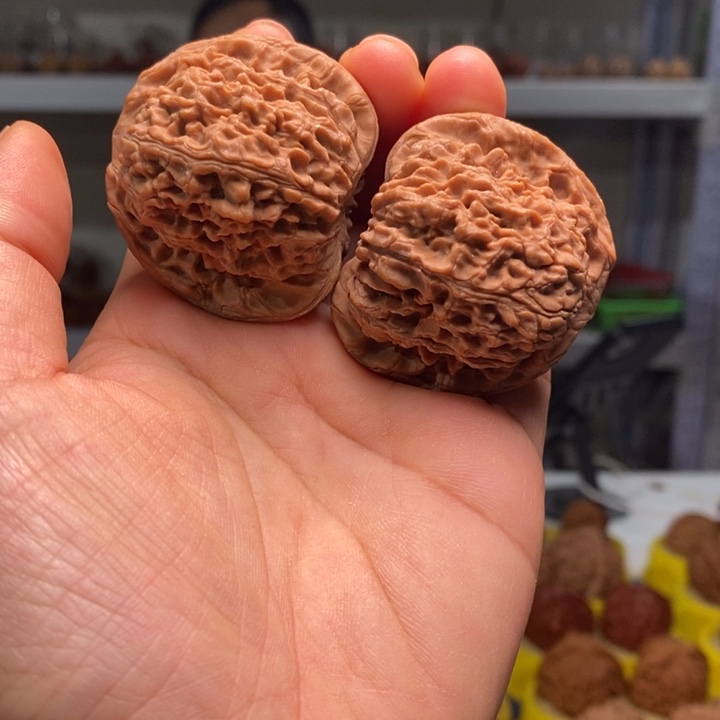 吊坠文玩核桃文玩核桃南疆42～