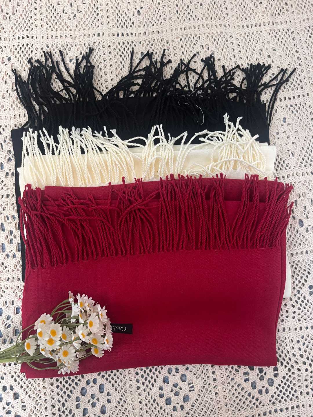 【一依推荐】流苏围巾纯色百搭秋冬披肩外搭保暖围脖