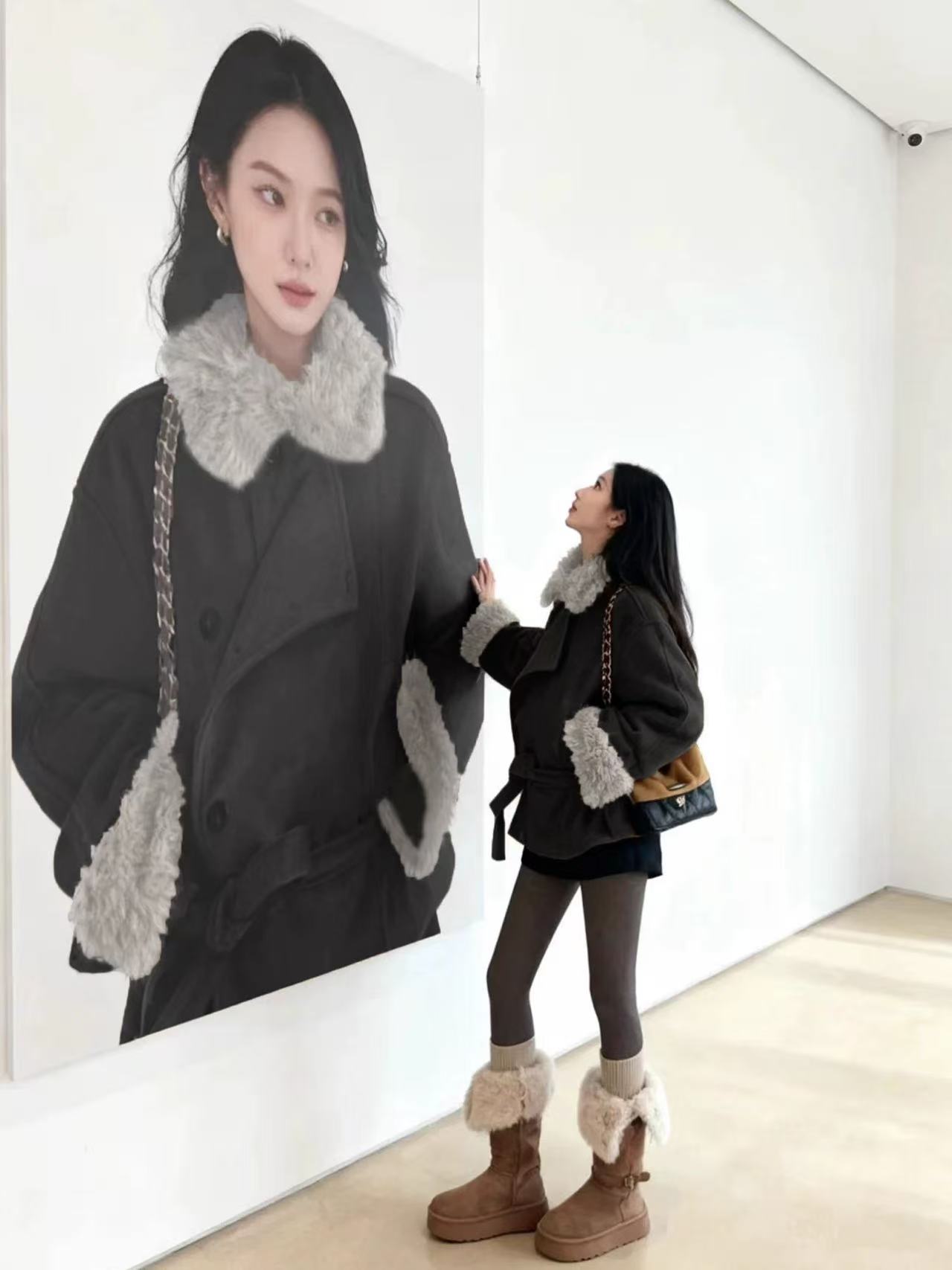 米满满-MEENI-1857-设计感毛领ins风修身外套，毛不可拆