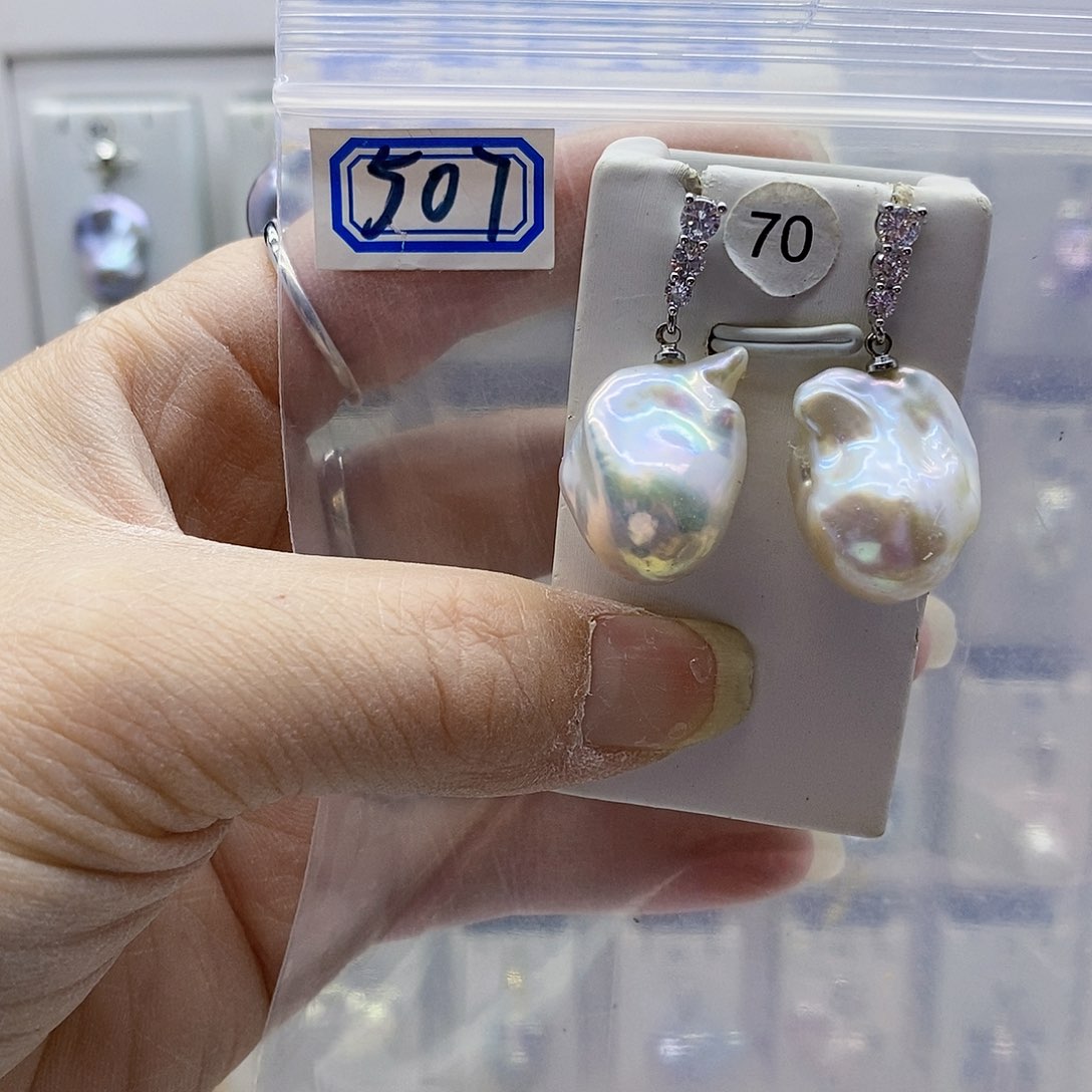 颈饰合金淡水珍珠