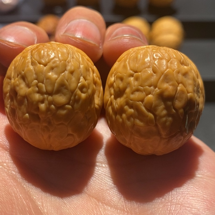 文玩核桃把件30尺莽豆
