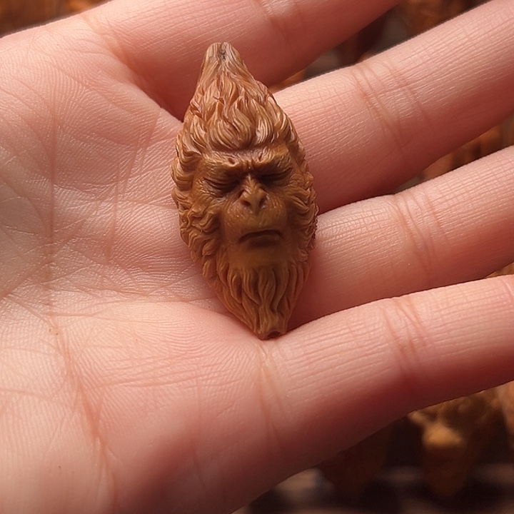 嘻***哈橄榄核吊坠橄榄核