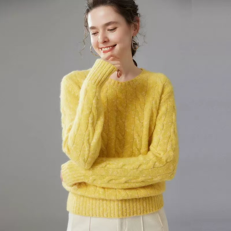 复古绞花爆火大肚纱圆领针织羊毛衫 A34F902