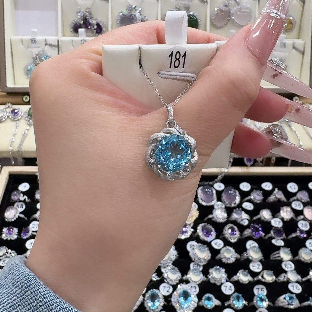 G***u托帕石吊坠(赠链)银S925镶嵌