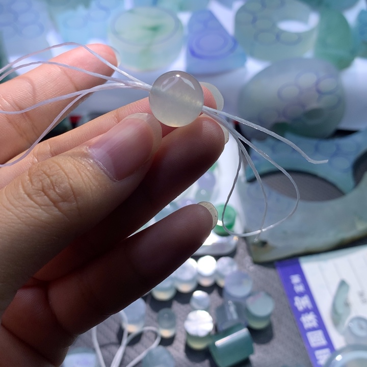 定制翡翠未镶嵌卡12.7