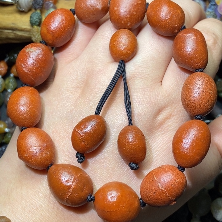 石材戈壁滩阿拉善地表红枣皮