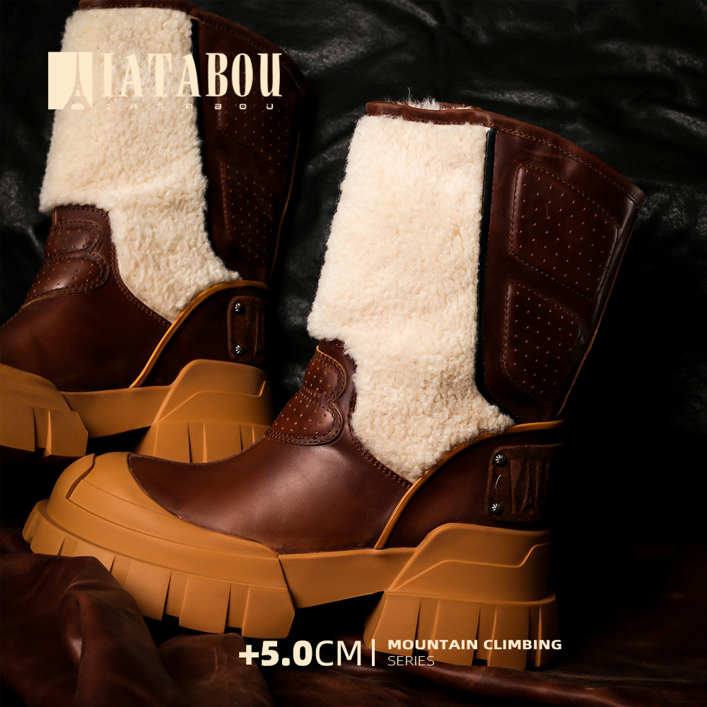 【新品上市】拼接羊羔毛加厚运动高帮时尚潮流女靴TA356161