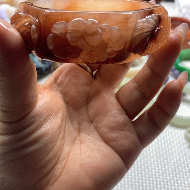 石英质玉手镯未镶嵌