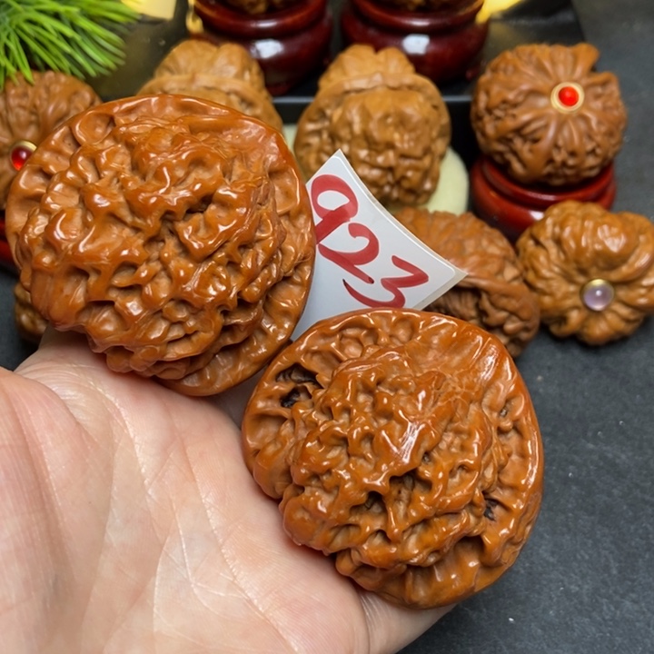 文玩核桃把件52官网923