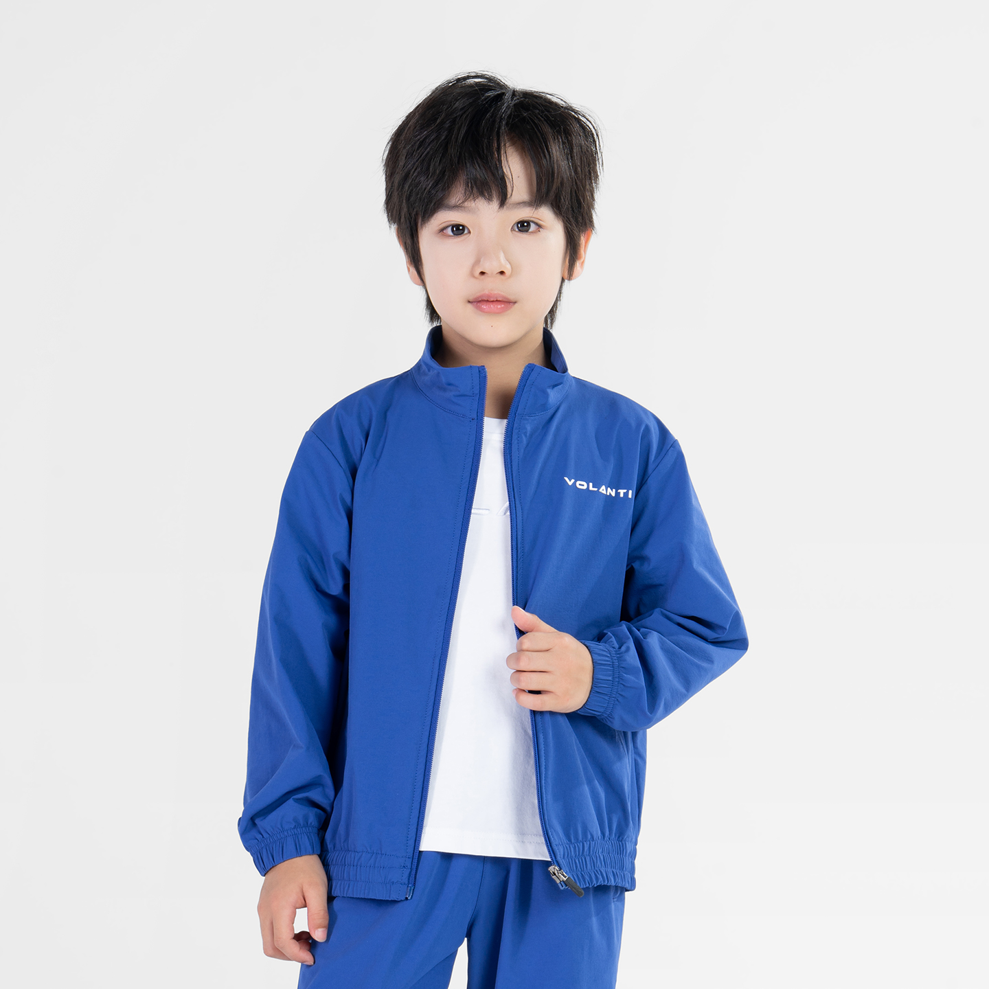 儿童天幕运动外套柔软舒适立领纯色简约短款宽松运动防风外套