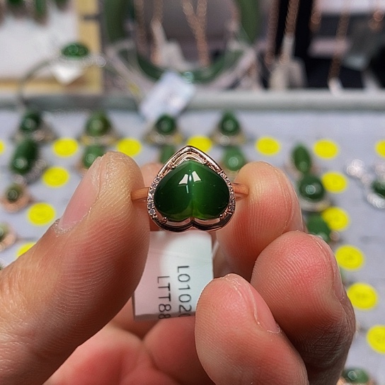 和田玉（碧玉）戒指银S925镶嵌?****l