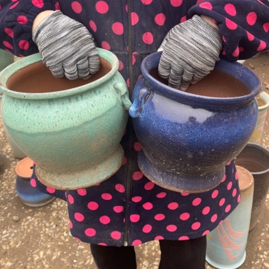 红陶口18高18瑕疵