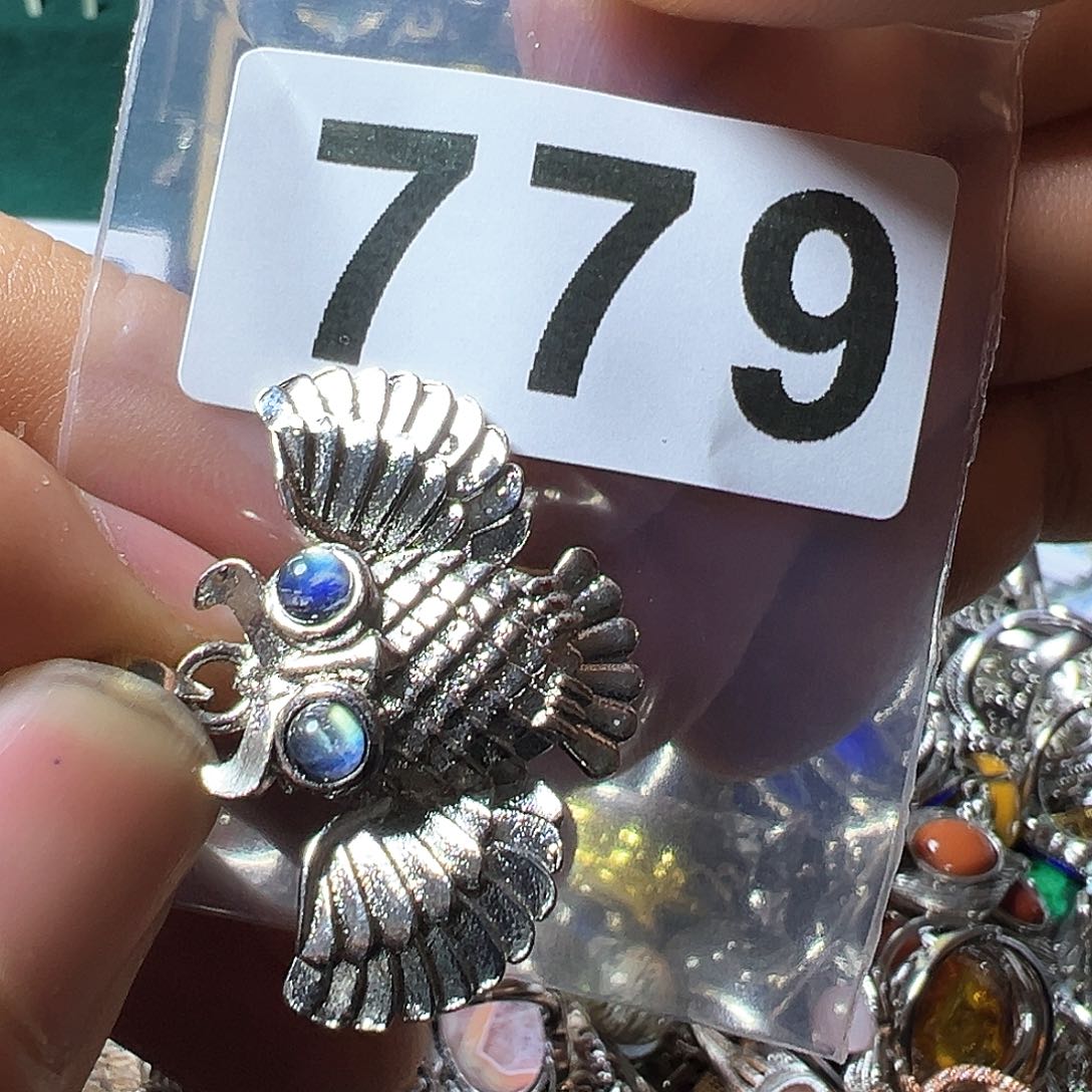 月光石颈饰未镶嵌