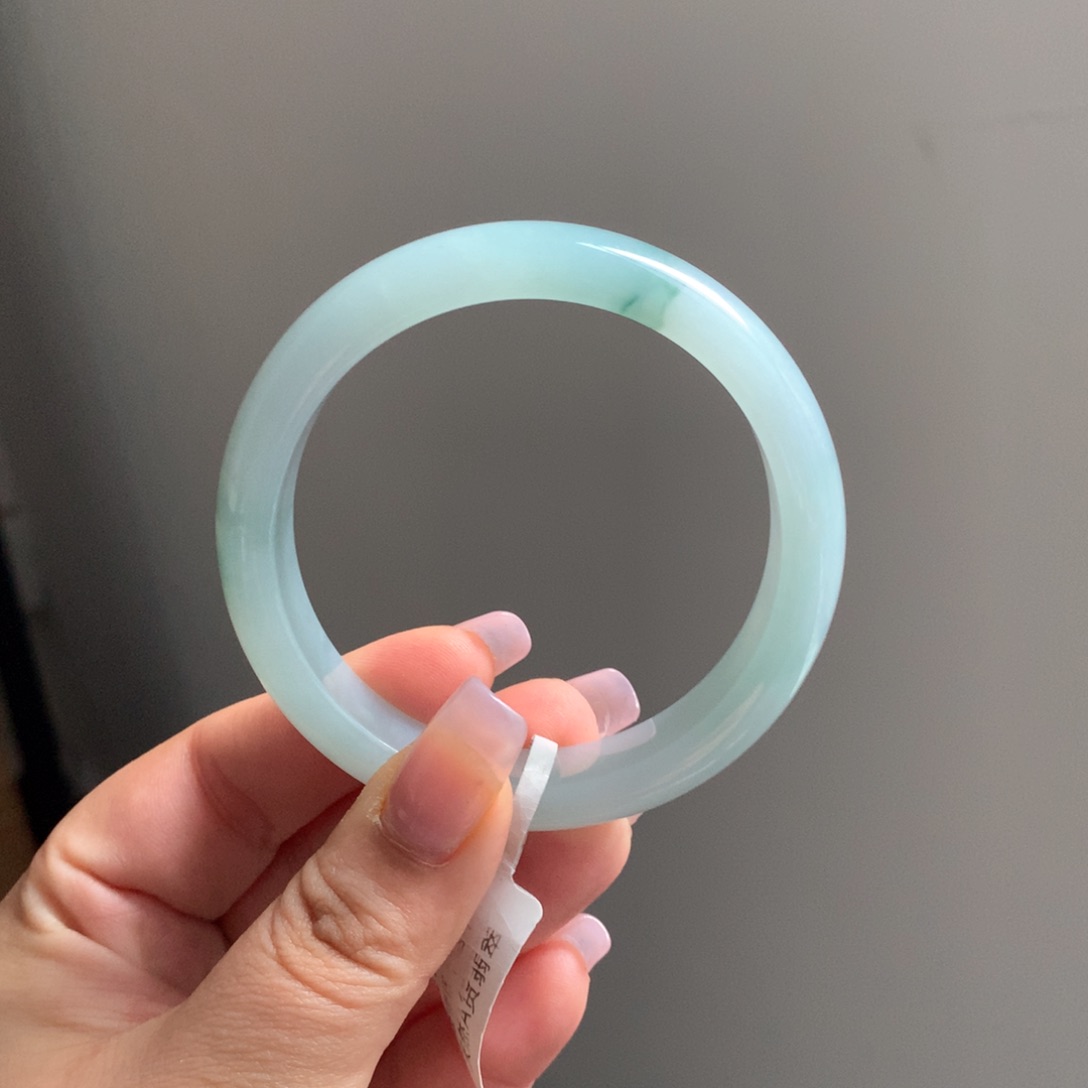 翡翠手镯未镶嵌10 56蓝底飘花正圈