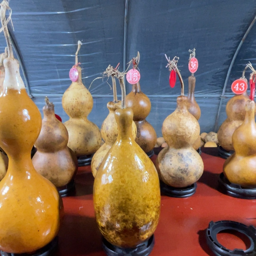 潇***云大叶紫檀（黑酸枝木类）