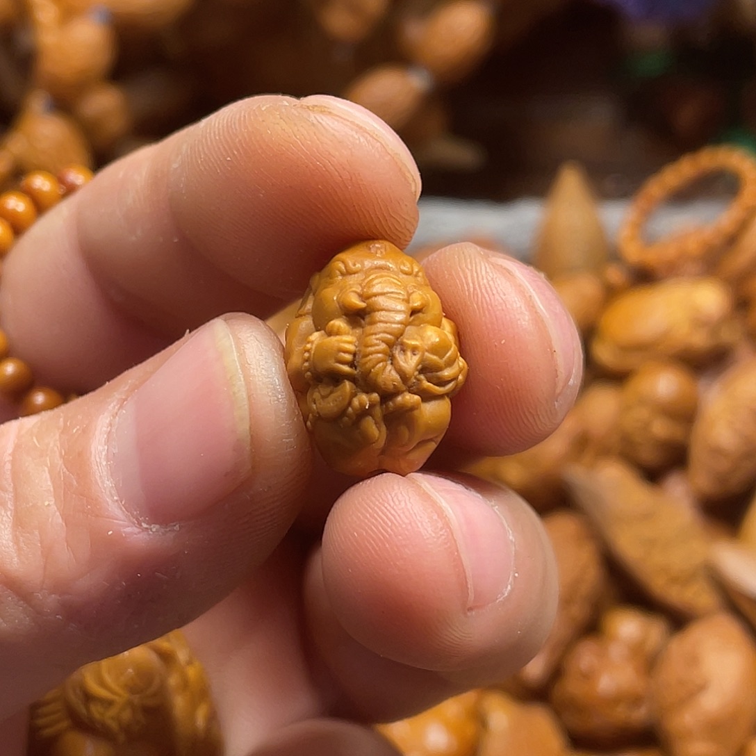 手串/手链橄榄核453象神