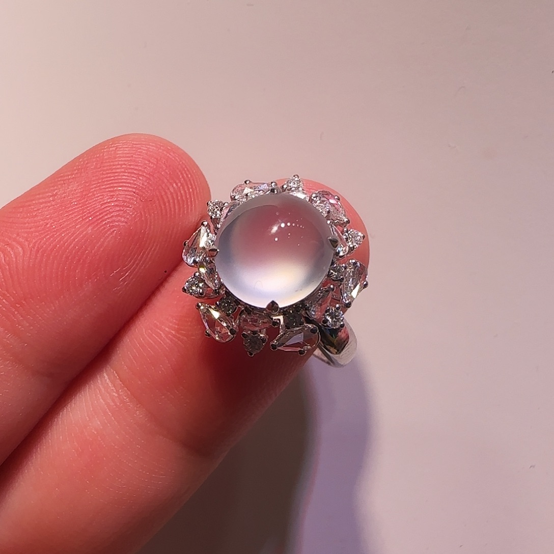 翡翠18K金镶嵌戒指戒指