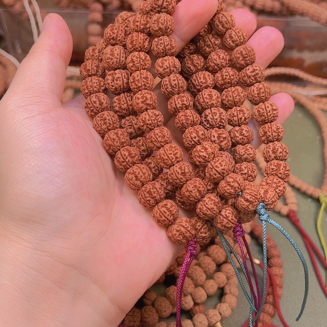 金刚菩提手串凹底梅花