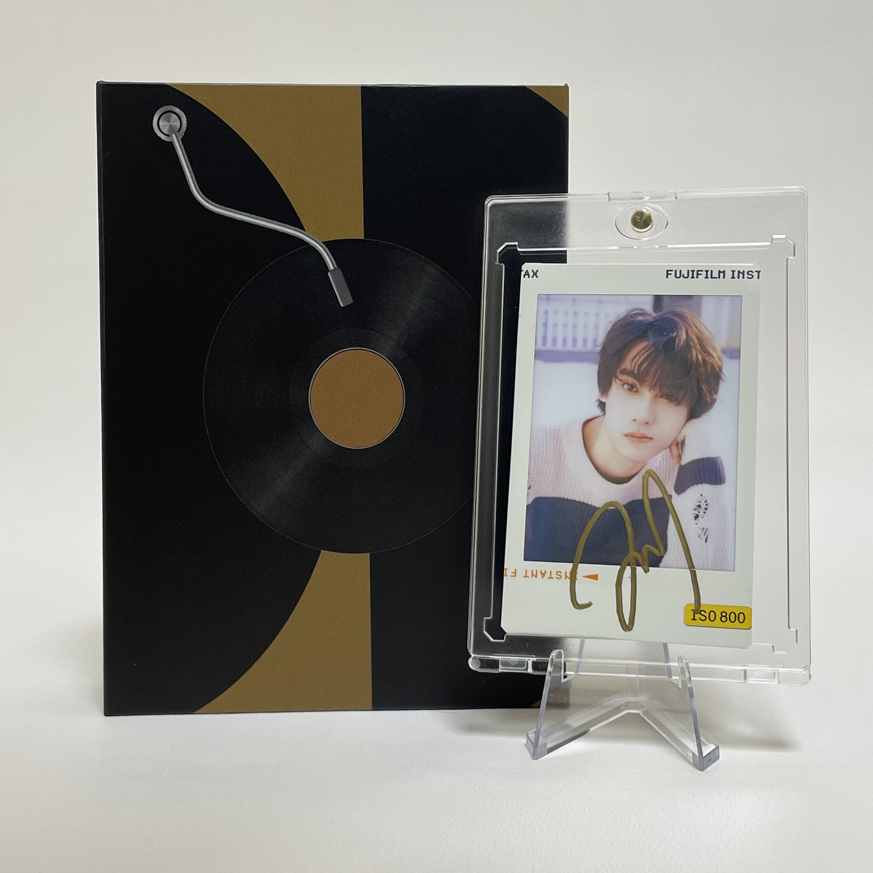 A1512【田栩宁】流光 正品签名3寸拍立得照片