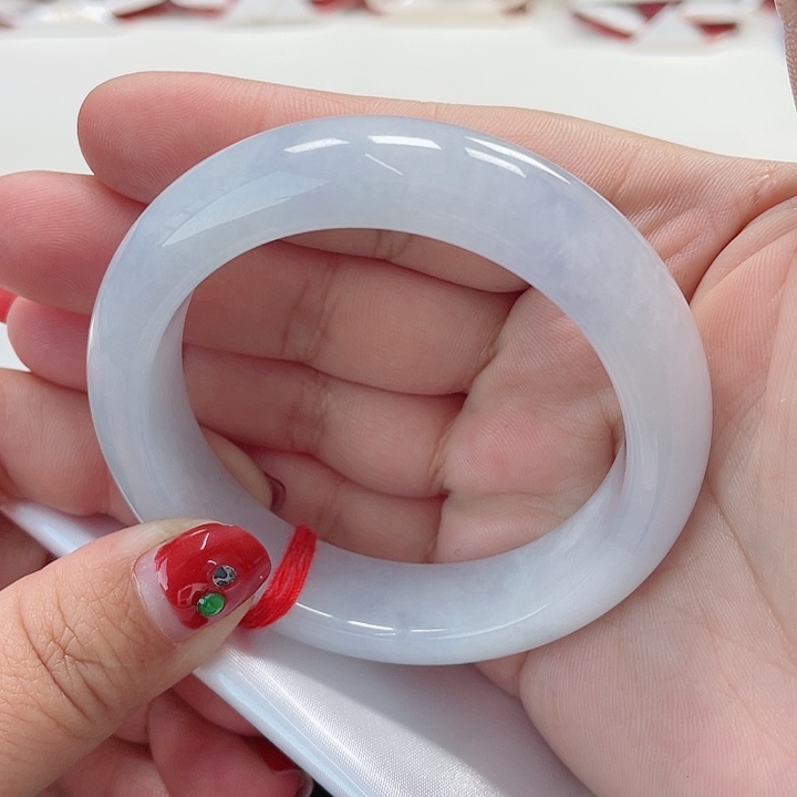 翡翠手镯（圆镯）未镶嵌缅甸翡翠手镯55圈