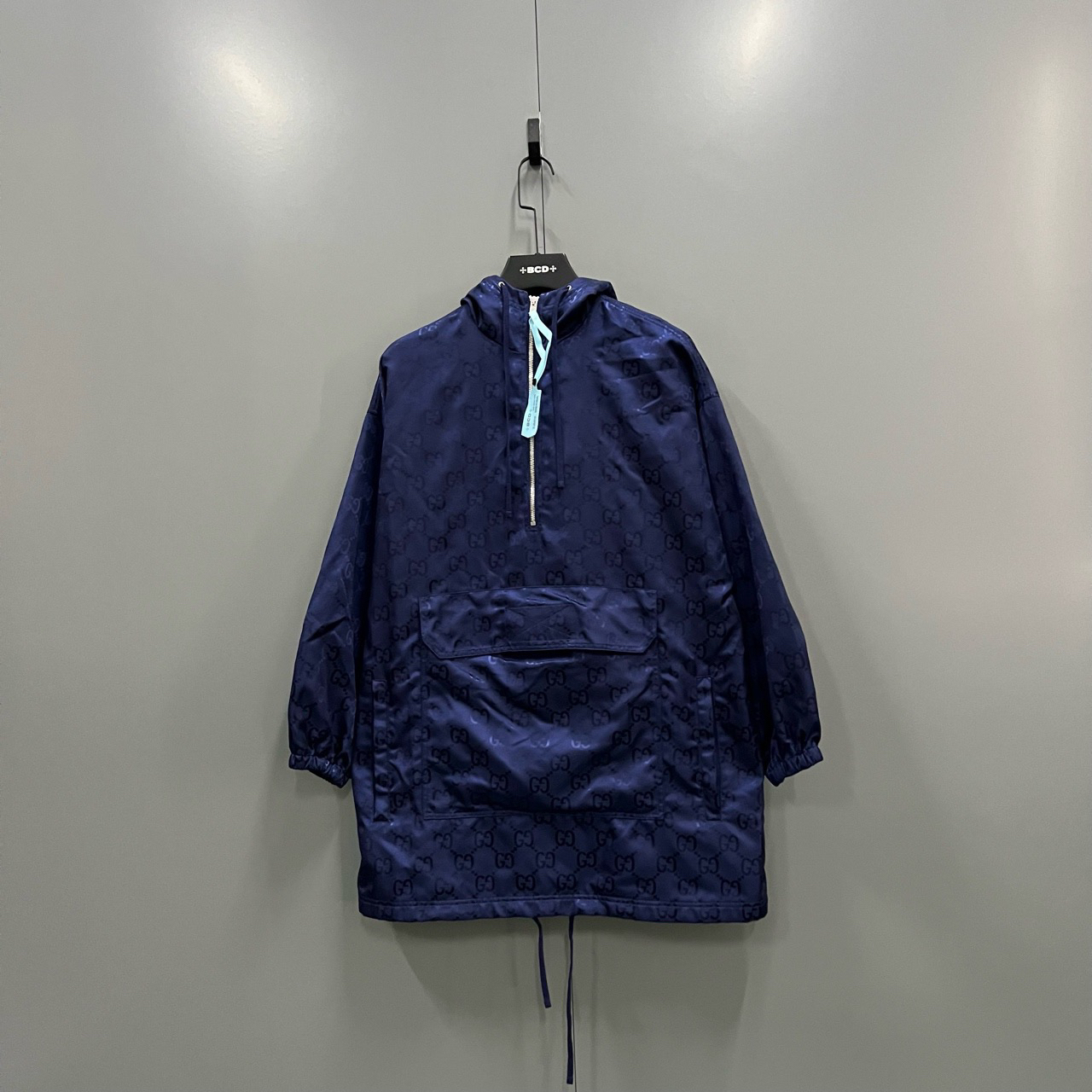 未使用 GUCCI/古驰 y1 暗纹满印GG半拉链冲锋衣 38码204790