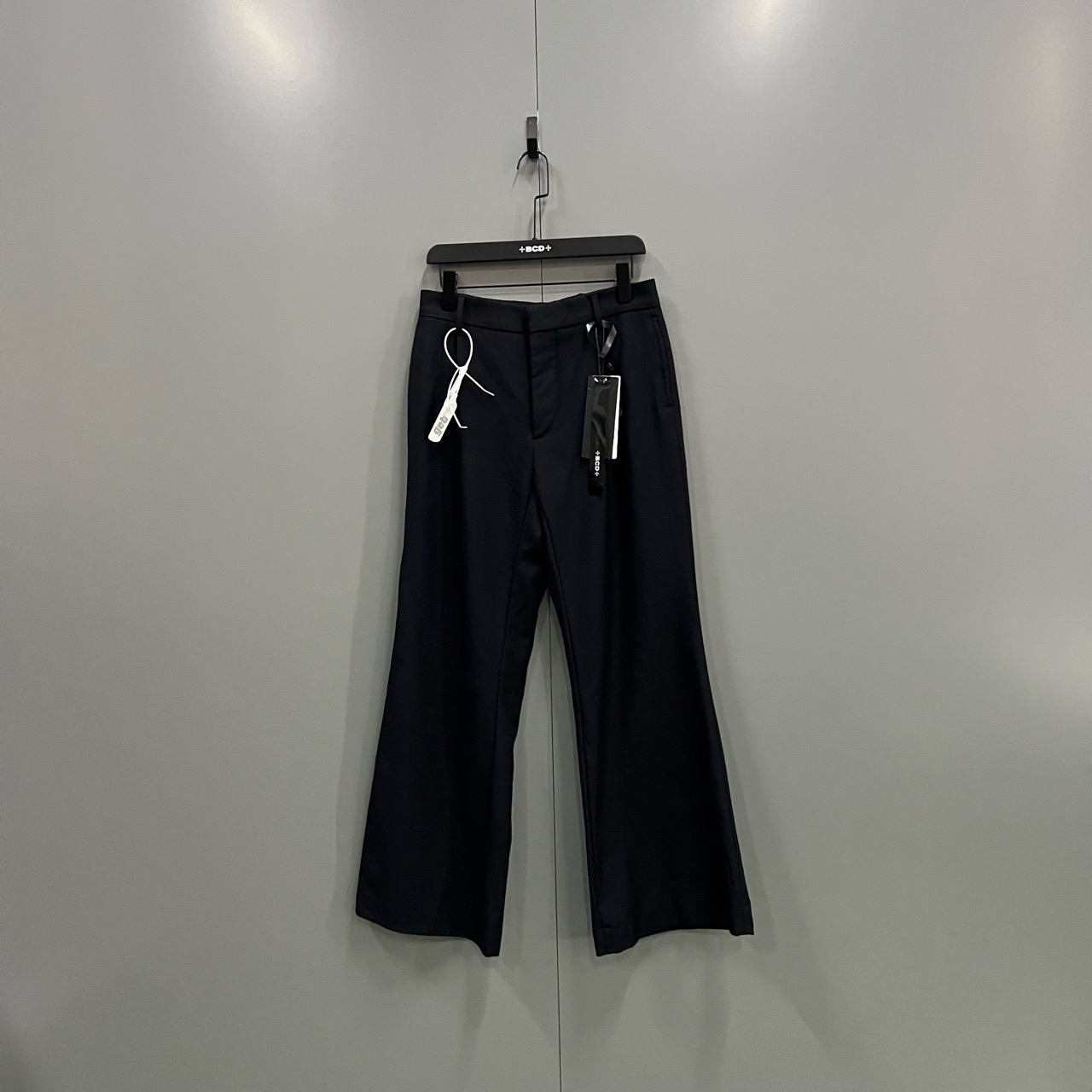 95新 BURBERRY/博柏利 (ll) 黑色微喇裤 50码/103290