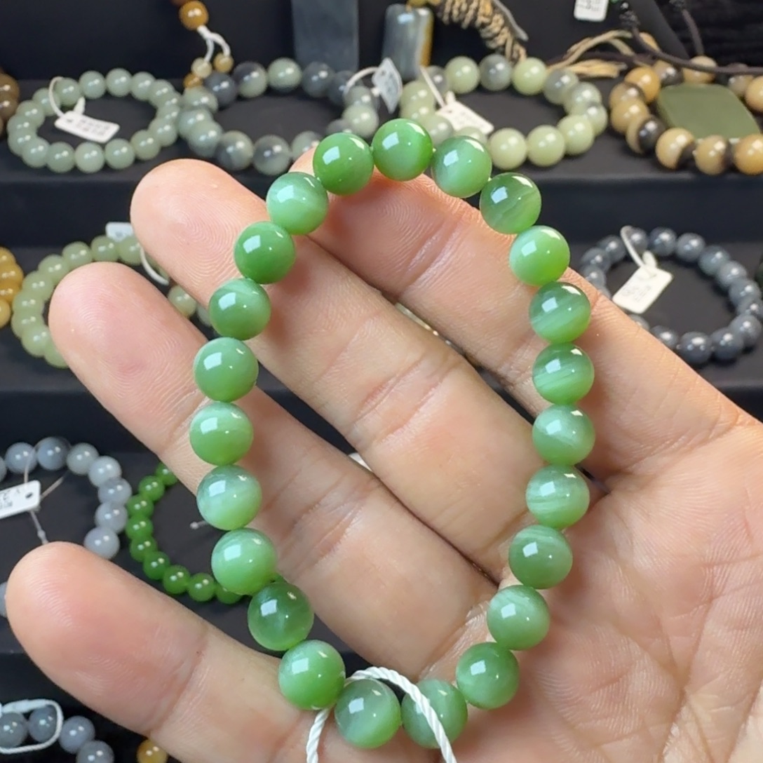 和田玉未镶嵌手链（NGTC国检证书）俄料粉绿猫眼卡8