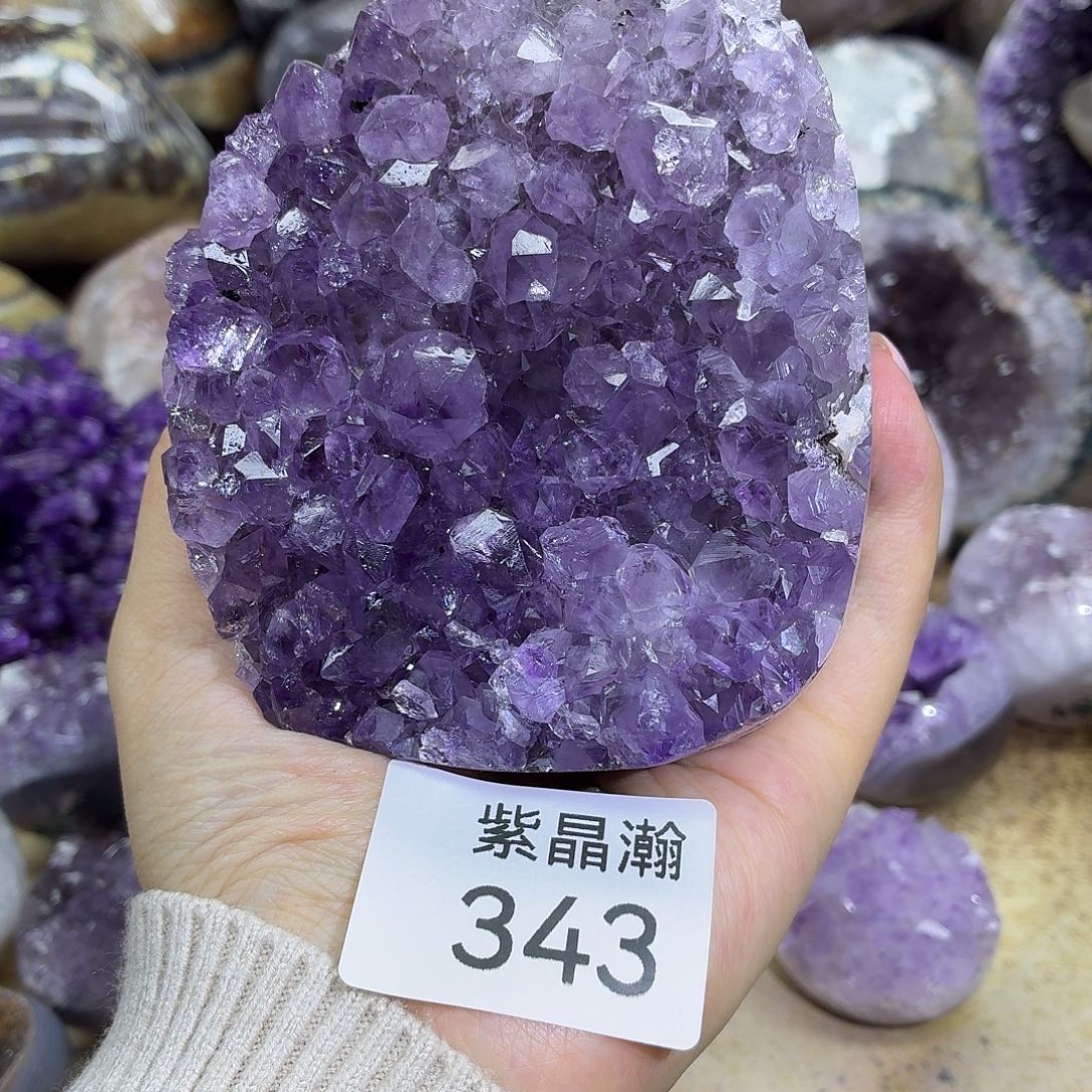 水晶大型摆件（非配饰）未镶嵌