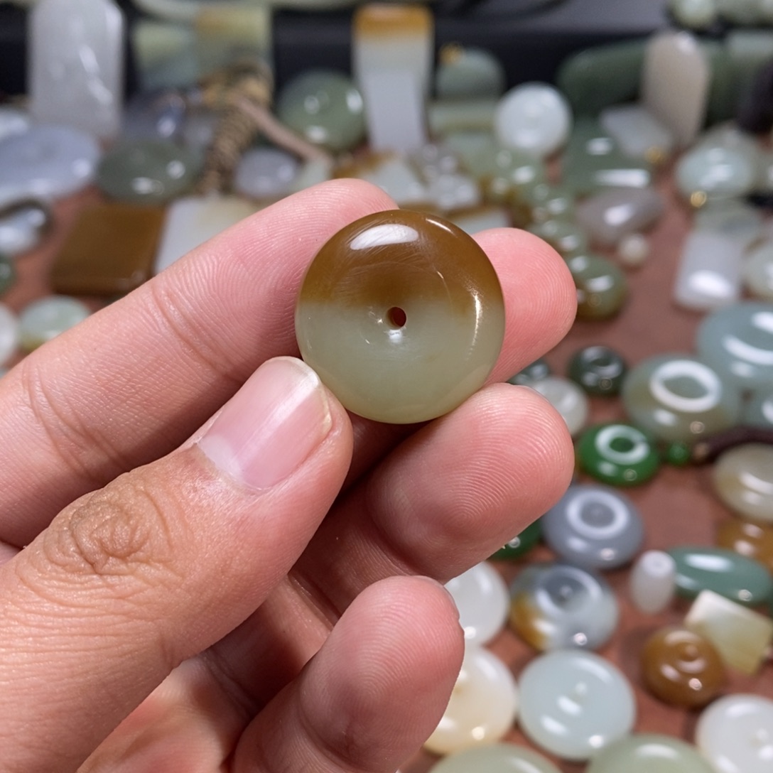 和田玉吊坠(不含链)未镶嵌ʚ****ɞ