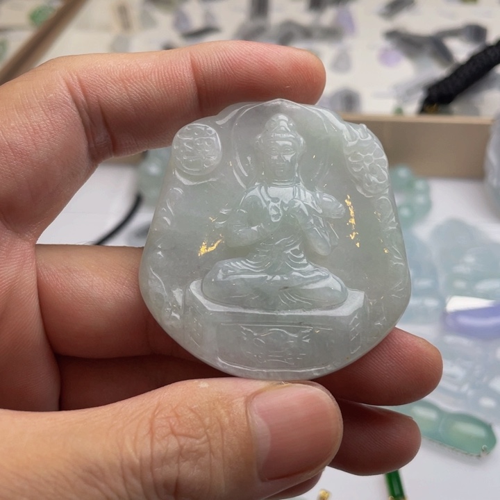 翡翠未镶嵌颈饰天然缅甸翡翠挂件