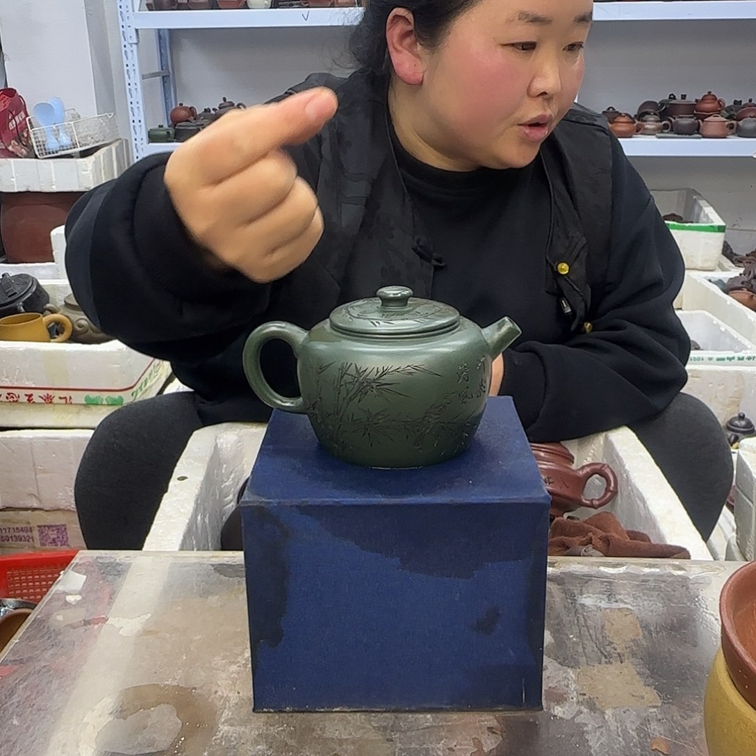 茶壶紫砂宜兴紫砂壶瑕疵处理