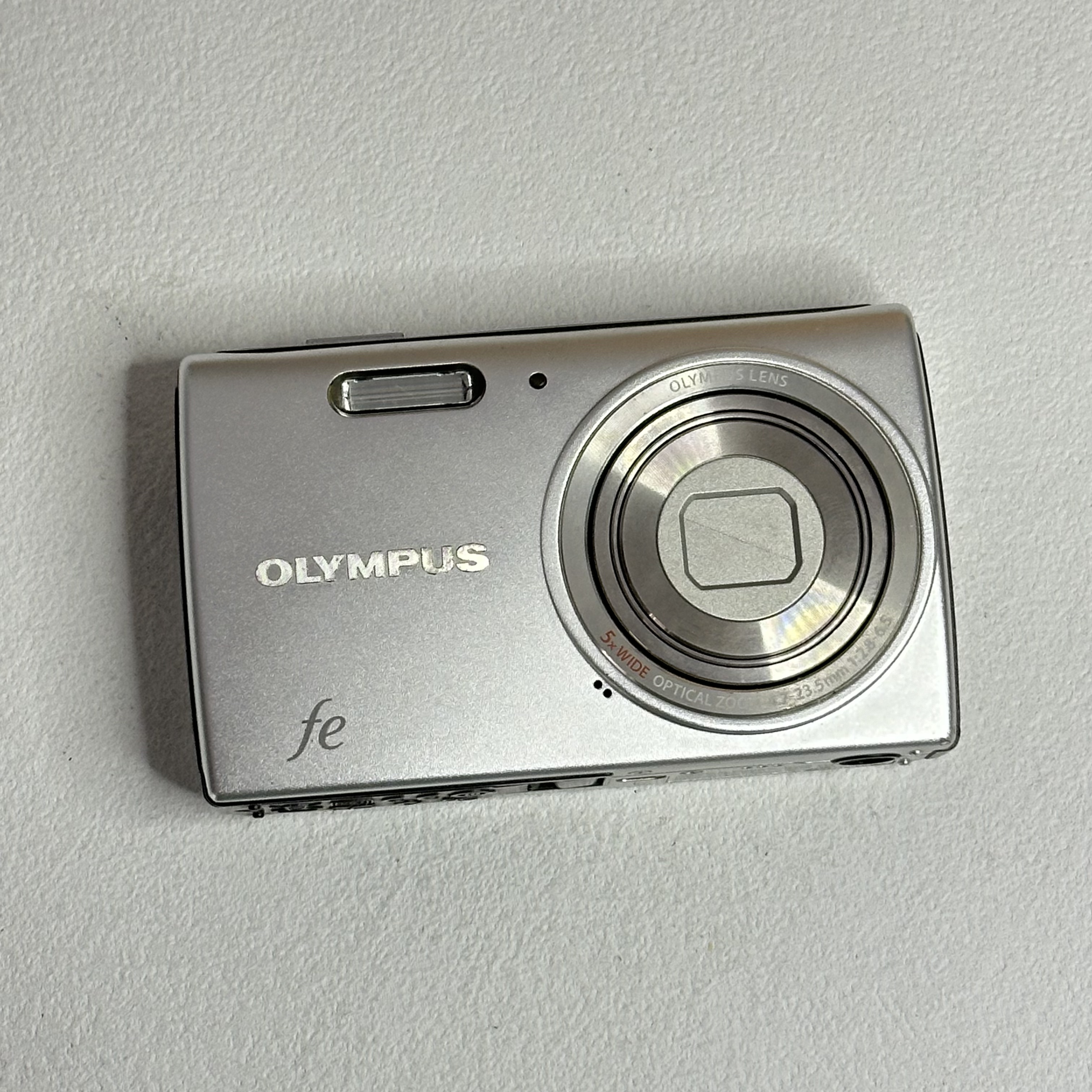9新 Olympus/奥林巴斯 FE5040 1200w像素5倍光变 复古胶片感CCD