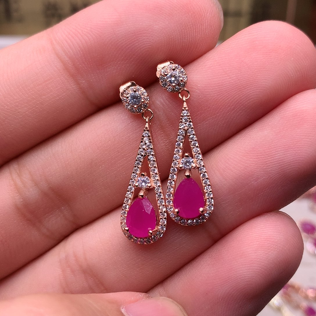 红宝石耳饰银S925镶嵌