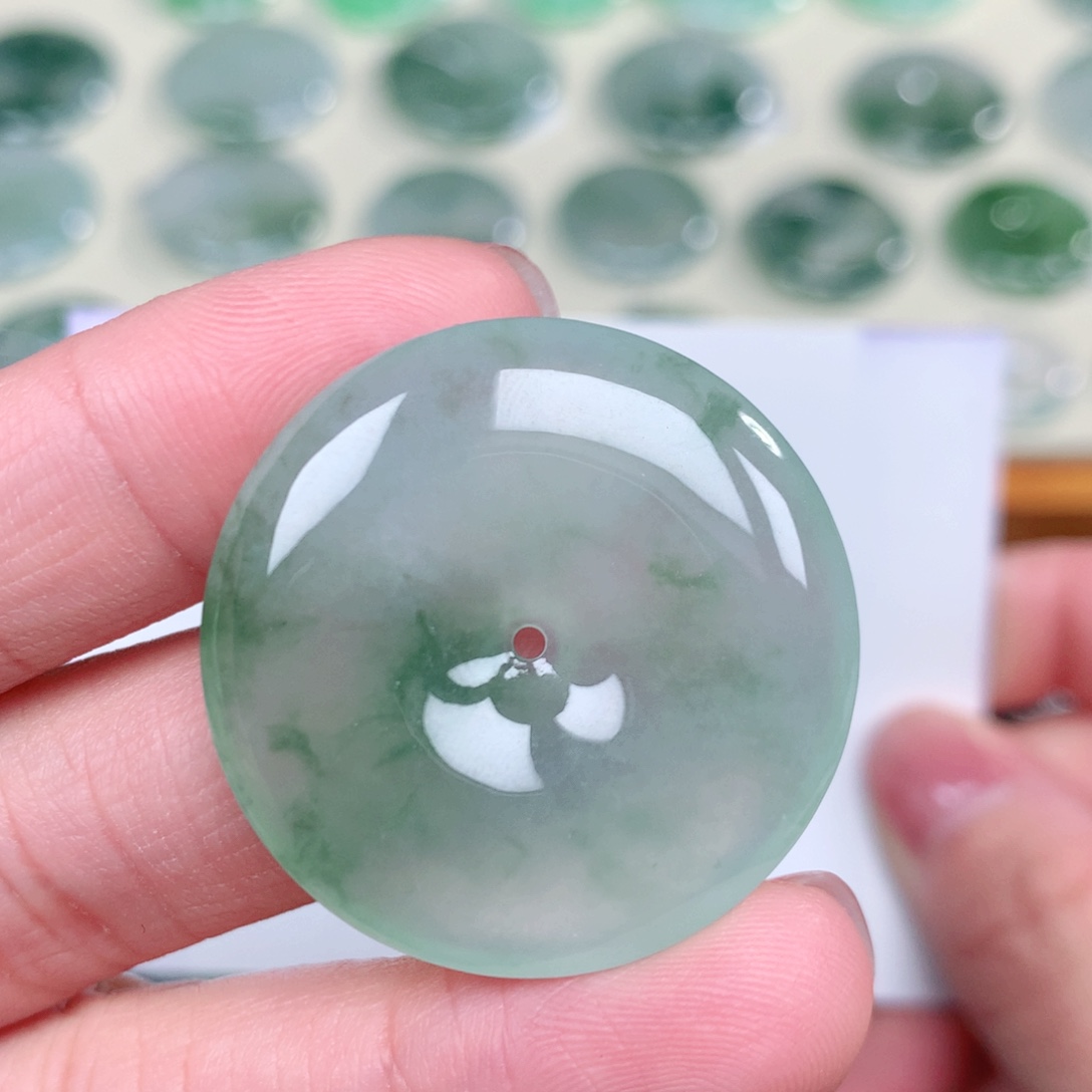 翡翠未镶嵌吊坠(不含链)32.2-5.7