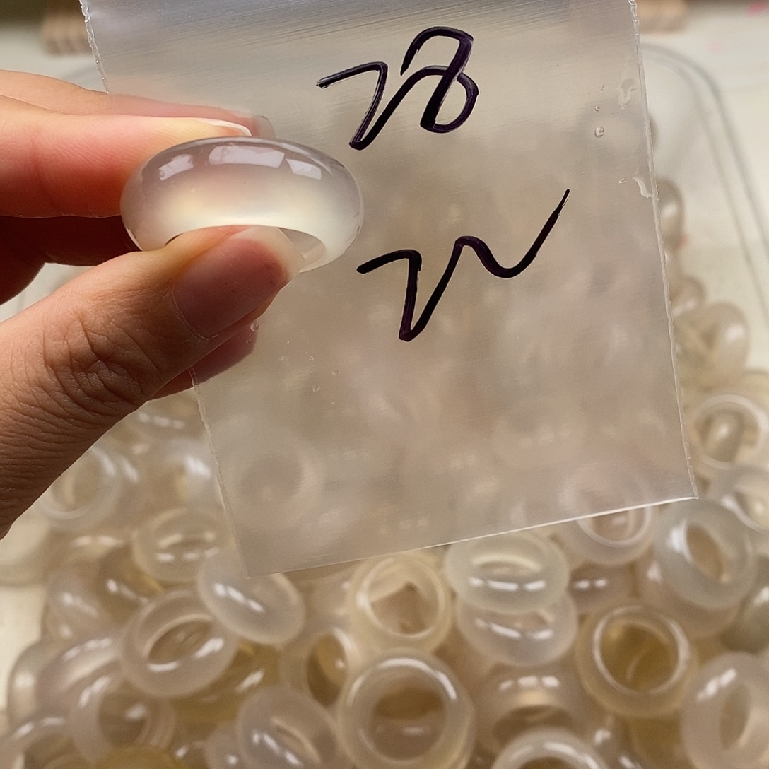 未镶嵌戒指玛瑙/玉髓