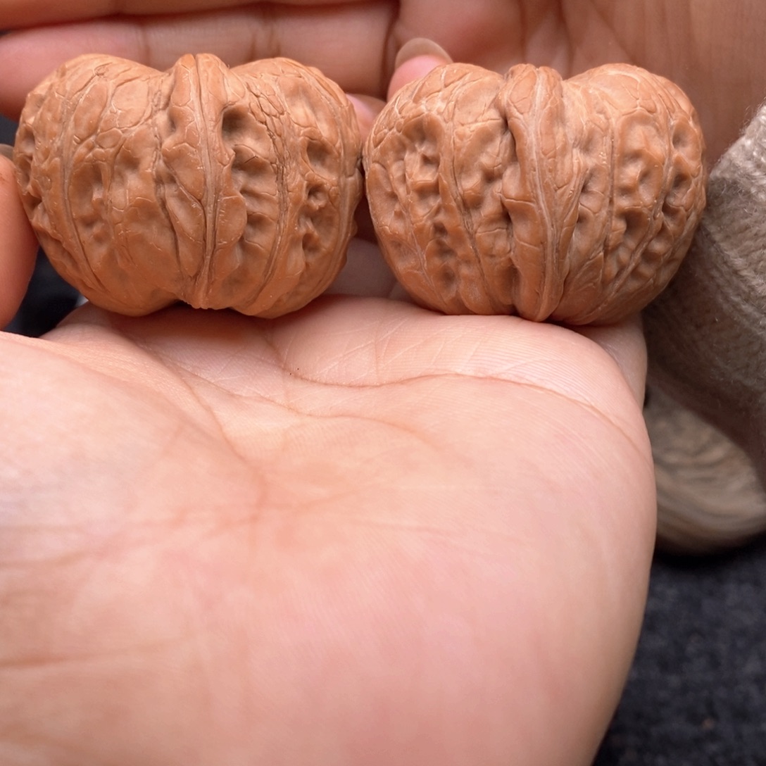 文玩核桃把件41元宝