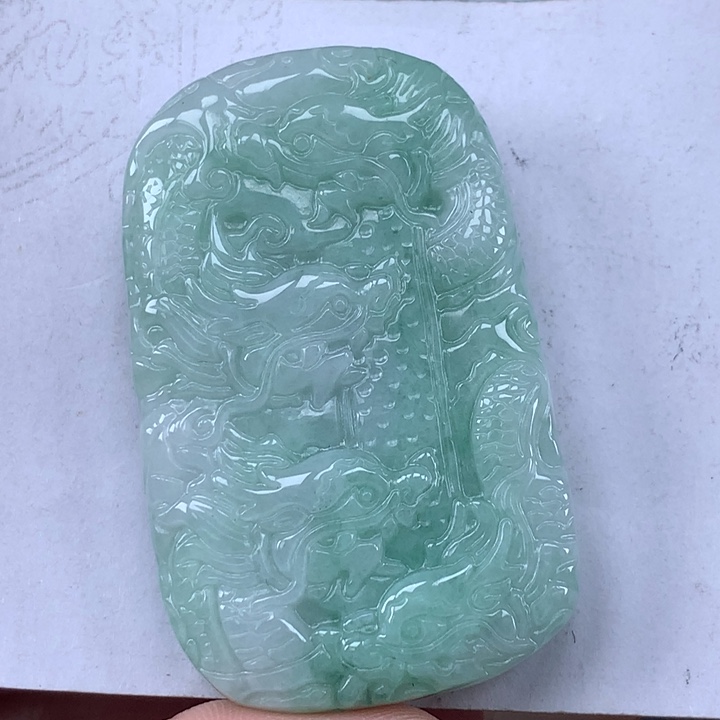 颈饰未镶嵌翡翠九龙