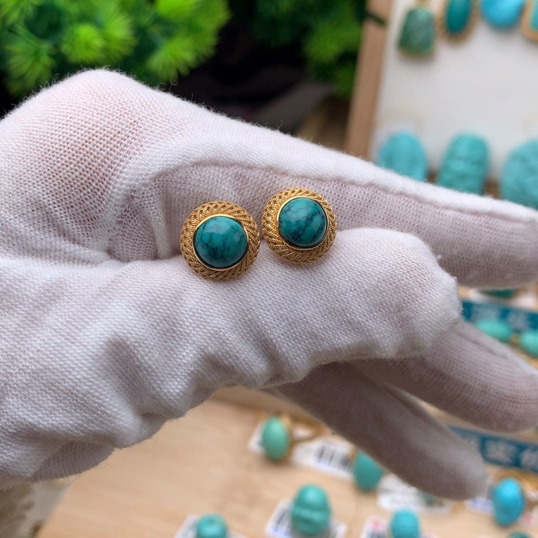 绿松石珠宝奇石18K金镶嵌