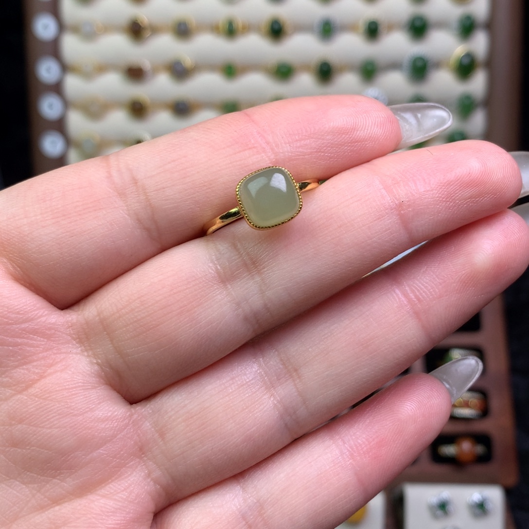 ℡****和田玉银S925镶嵌戒指