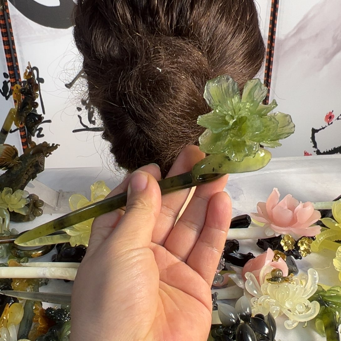 胖***瘦定制蛇纹石玉毛货发饰