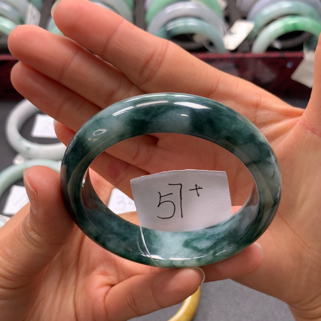 未镶嵌手镯翡翠手镯