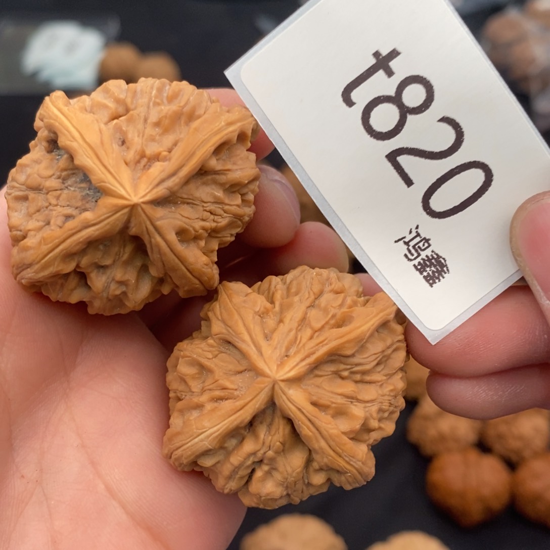 文玩核桃把件坏*人44加四棱