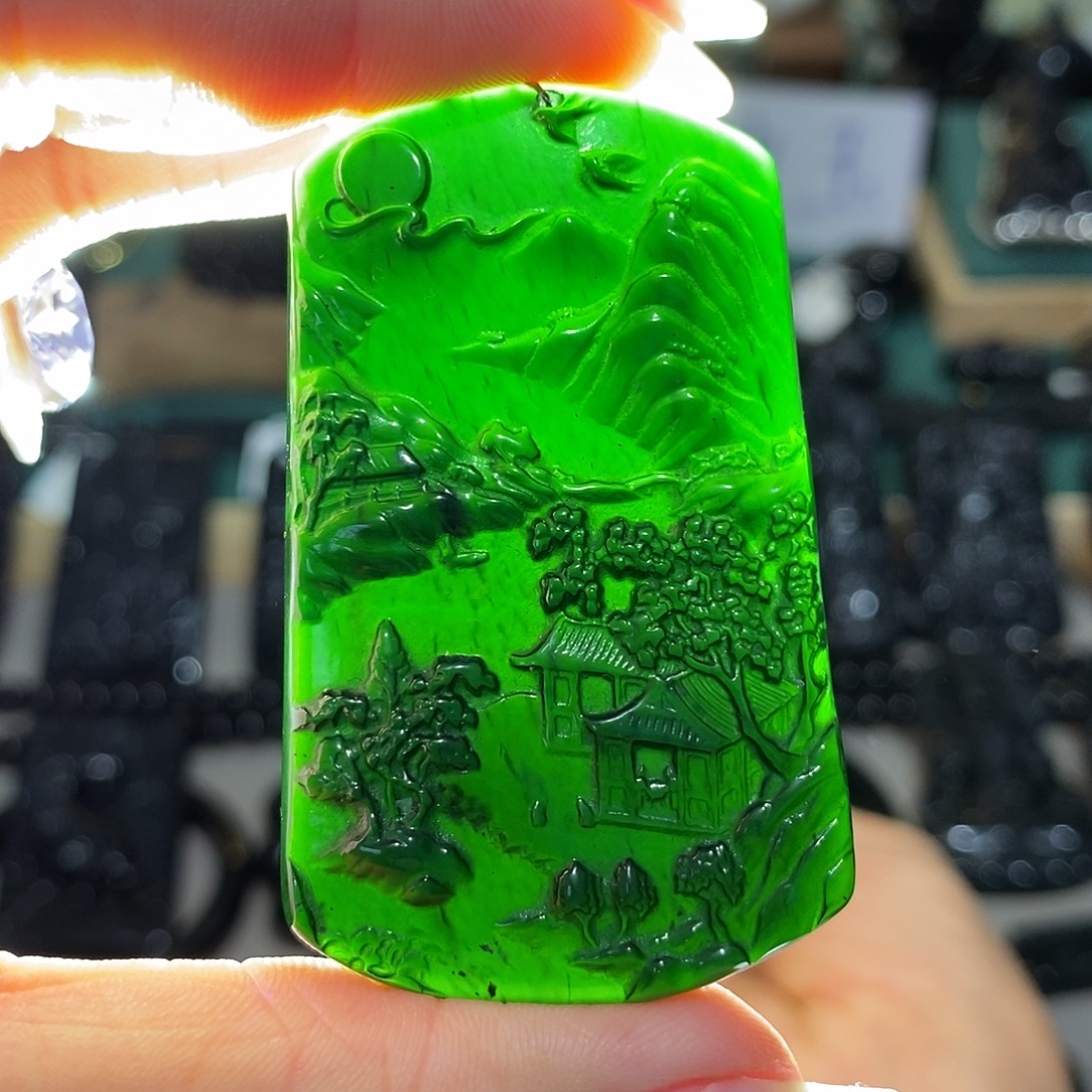 未镶嵌蛇纹石玉颈饰
