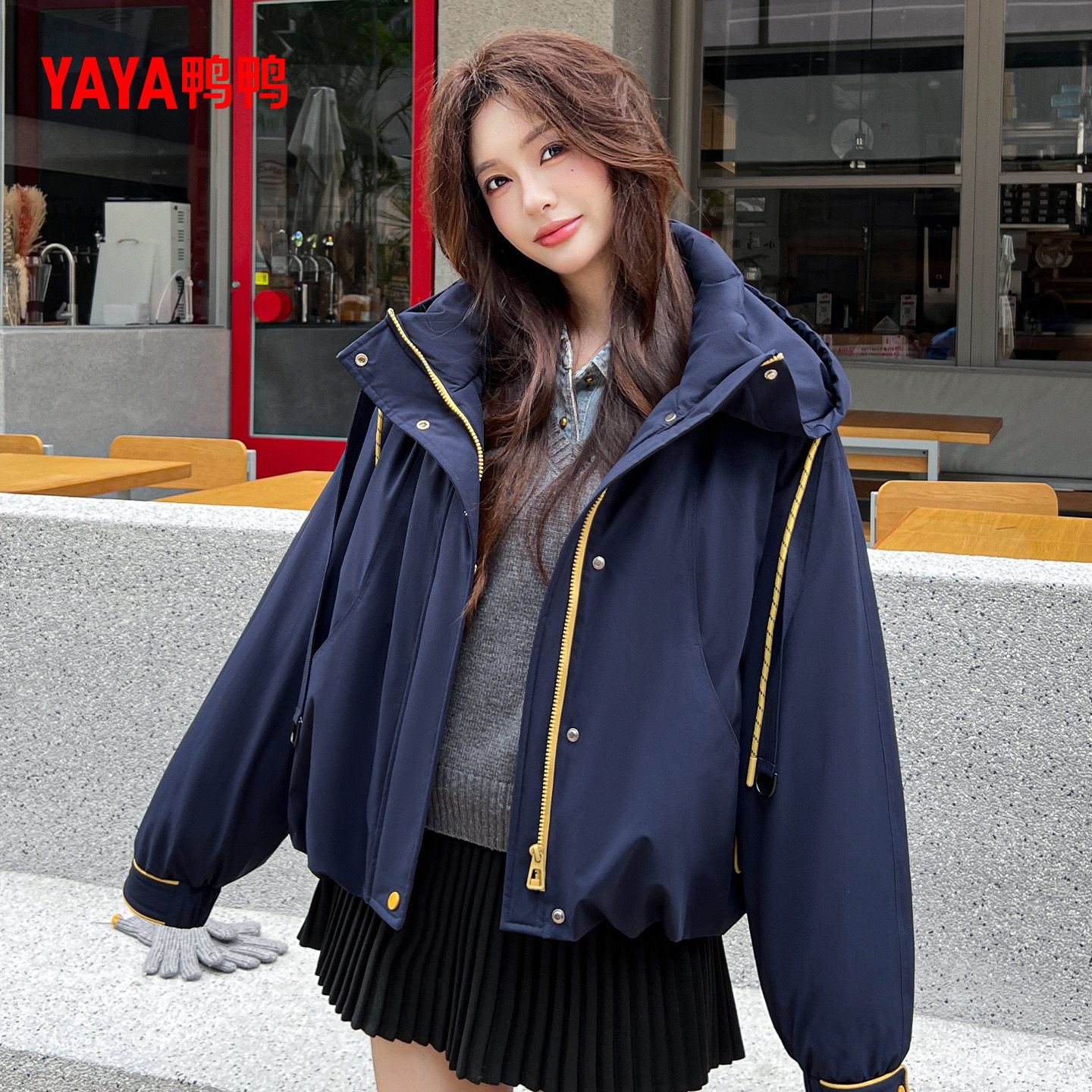 鸭鸭严选90绒羽绒服女款2025冬季新款时尚潮流休闲百搭羽绒服