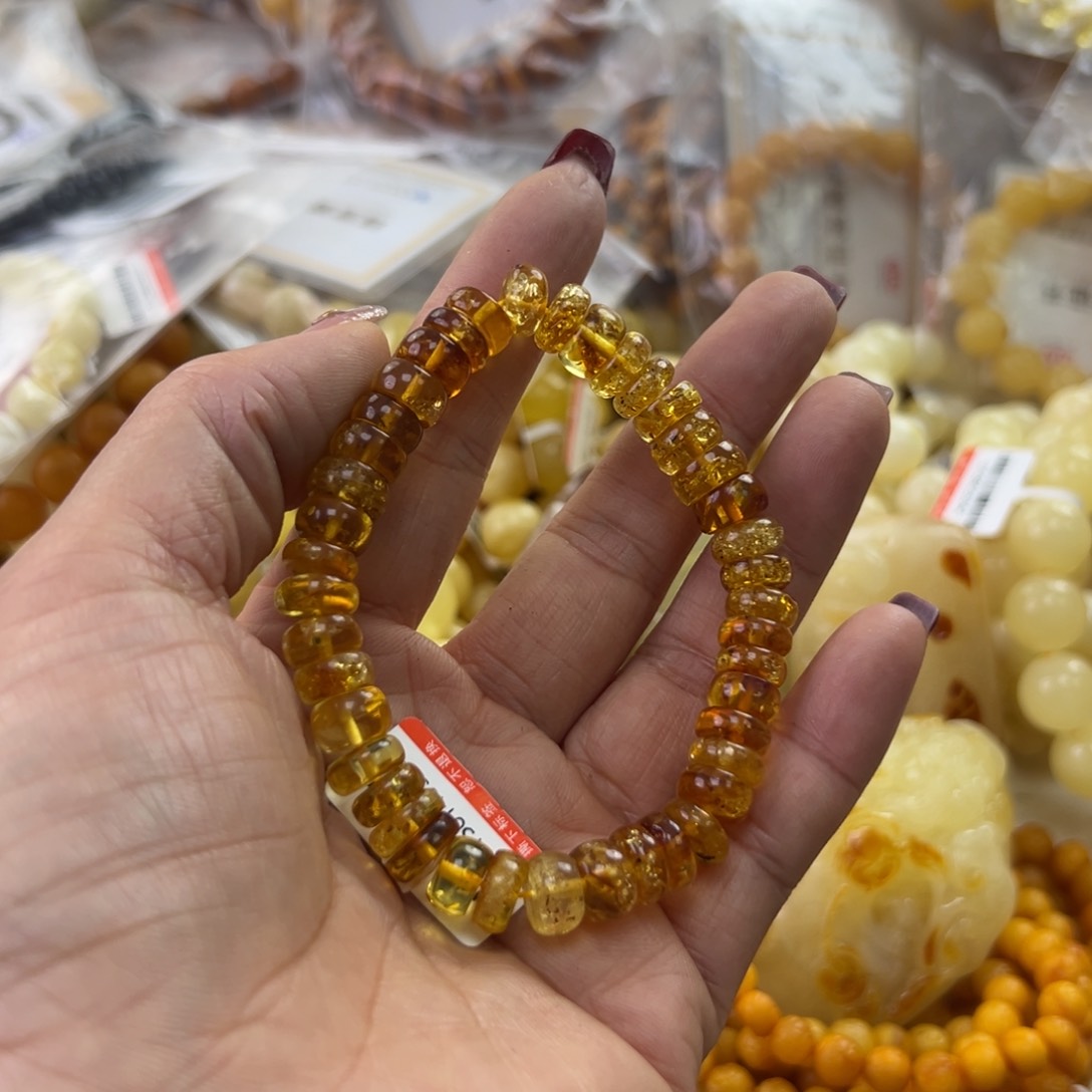 琥珀珠宝奇石未镶嵌