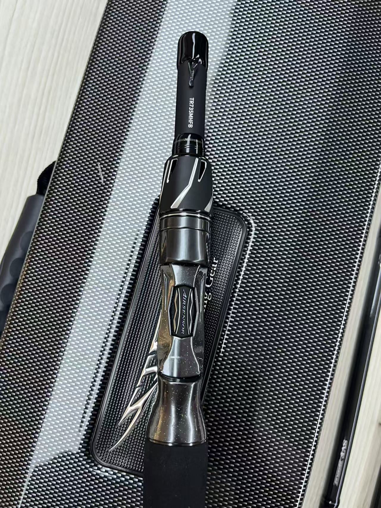 私人定制四弟子多节路亚竿路亚竿套装路滑竿远投竿路亚竿推荐